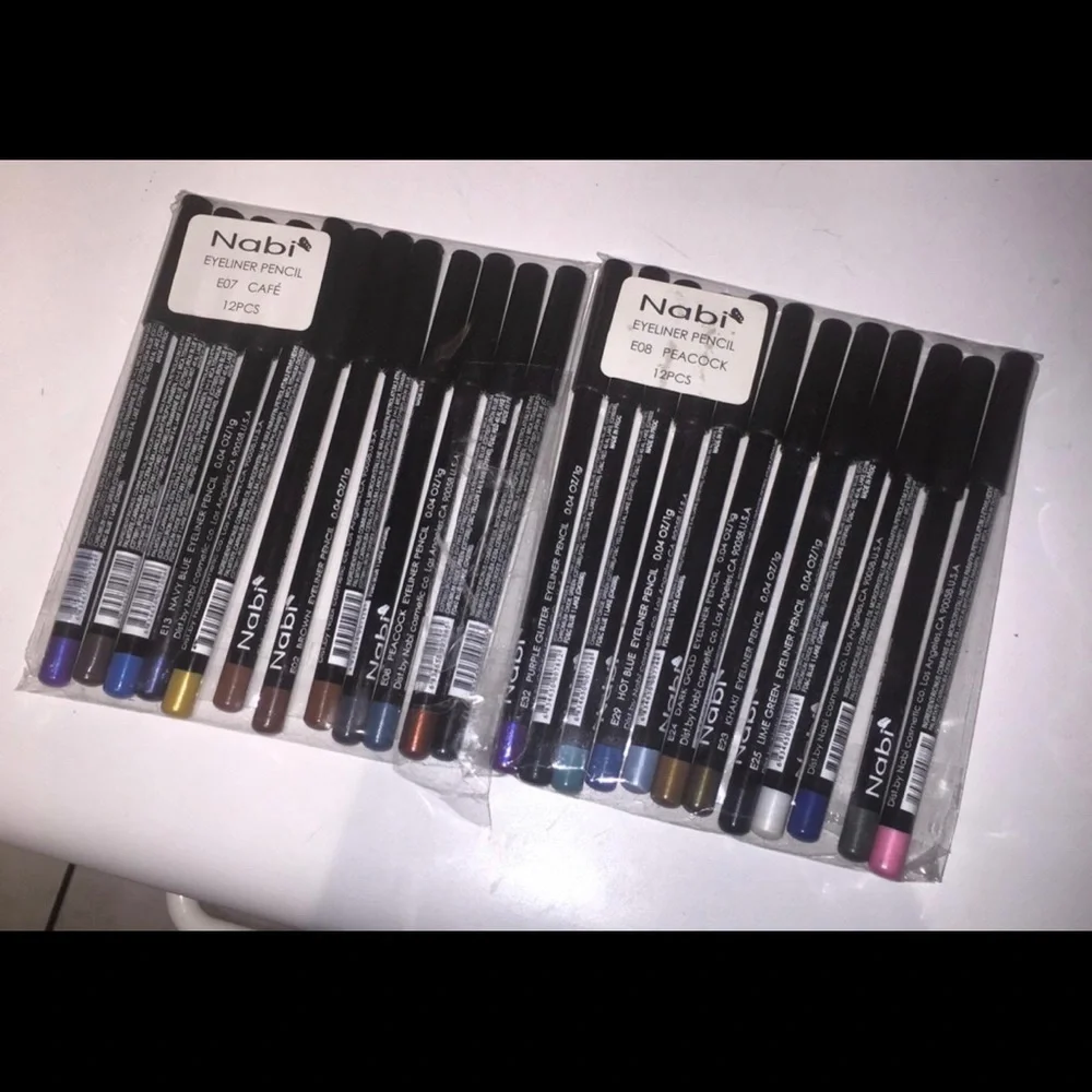 NWT 24 pcs Nabi Eyeliner and Eyebrow pencils